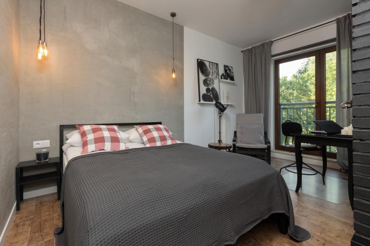 Stylish & Trendy 1 Bedroom Apartment Wola With Parking By Renters Varšava Exteriér fotografie