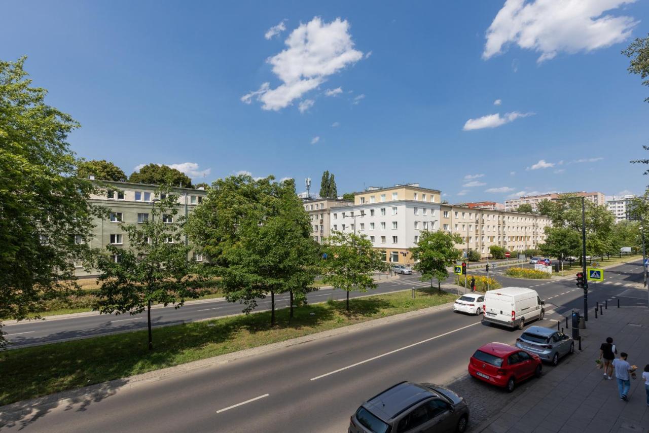 Stylish & Trendy 1 Bedroom Apartment Wola With Parking By Renters Varšava Exteriér fotografie