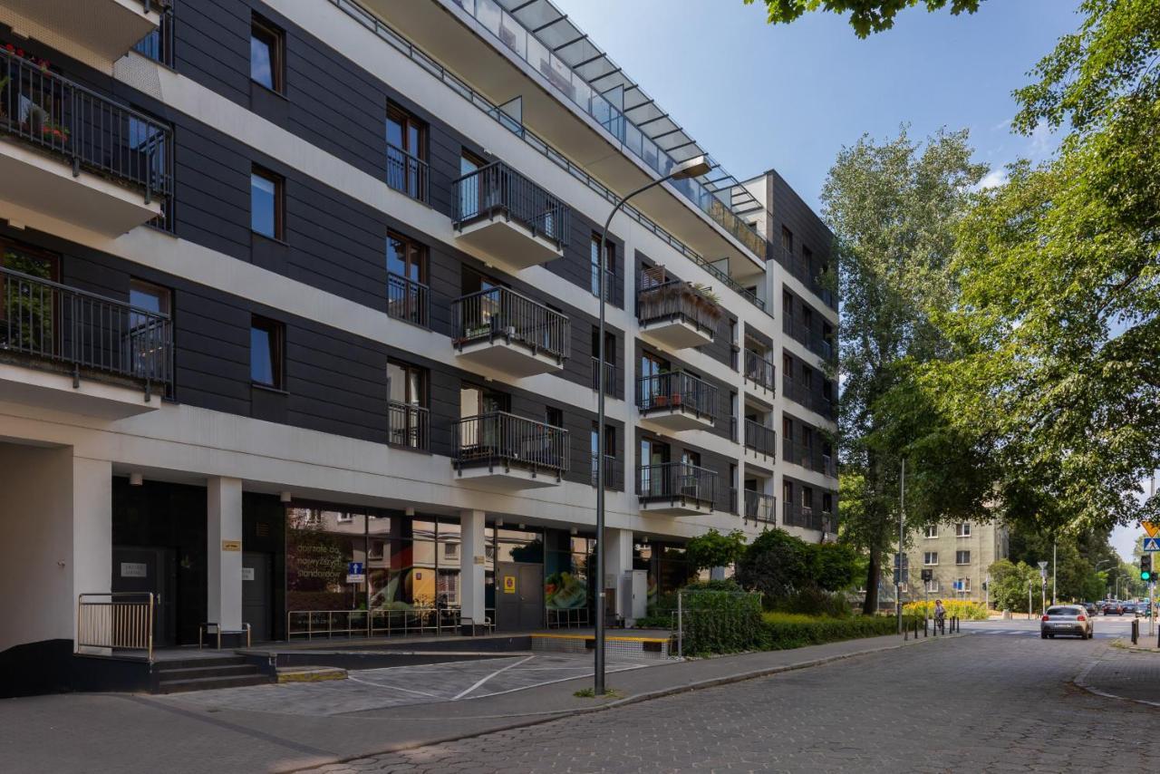 Stylish & Trendy 1 Bedroom Apartment Wola With Parking By Renters Varšava Exteriér fotografie